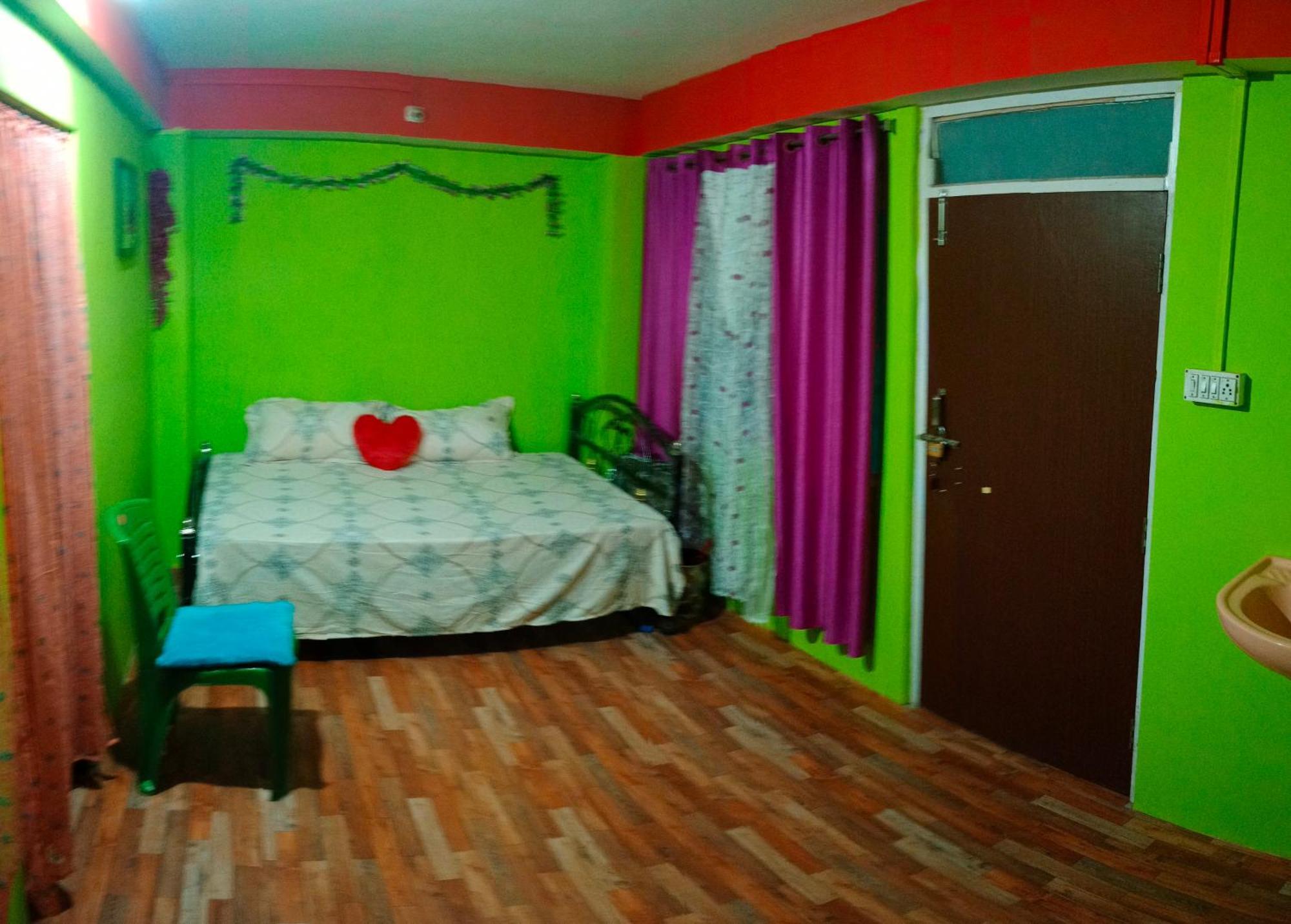 Kabiraalaya Homestay Darjeeling  Room photo